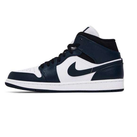Nike Air Jordan 1 Mid 'Armory Navy'  Men’s 14 NEW - Picture 3 of 9
